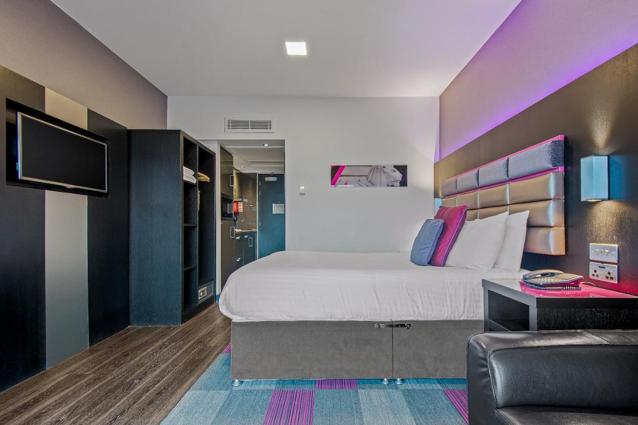 Roomzzz Nottingham City Екстериор снимка