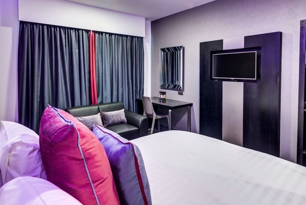 Roomzzz Nottingham City Екстериор снимка