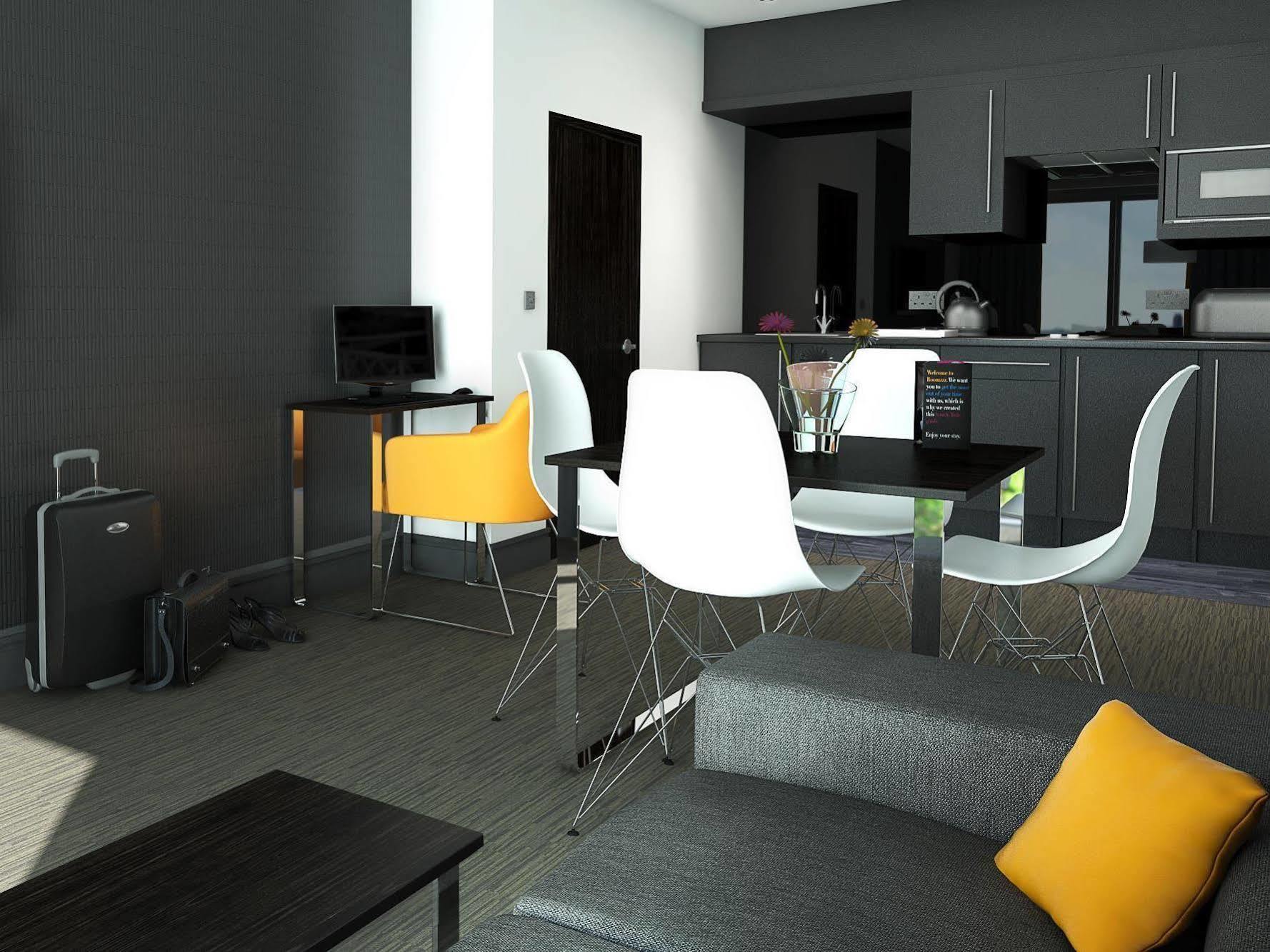 Roomzzz Nottingham City Екстериор снимка